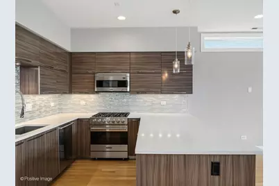 1525 W Fry Street #3, Chicago, IL 60642 - Photo 6