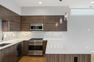 1525 W Fry St, Chicago, IL 60642 - Photo 6