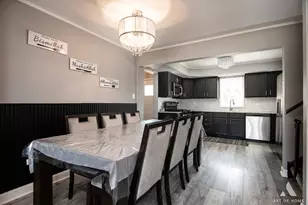 12769 S Loveland St, Alsip, IL 60803 - Photo 6