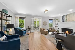 4340 N Sheridan Rd, Chicago, IL 60613 - Photo 2