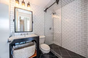 1727 S Indiana Ave, Chicago, IL 60616 - Photo 16