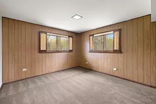 2806 N Dryden Pl, Arlington Heights, IL 60004 - Photo 26