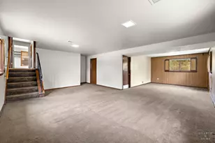 2806 N Dryden Pl, Arlington Heights, IL 60004 - Photo 24