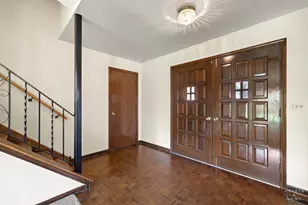 2806 N Dryden Pl, Arlington Heights, IL 60004 - Photo 6