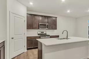 11283 Fleetwood Ln, Huntley, IL 60142 - Photo 6