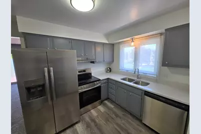 643 N Carroll Parkway #210B, Glenwood, IL 60425 - Photo 8