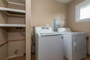 2625 Varonen Ave, Waukegan, IL 60087 - Photo 10