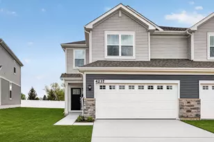 4237 Meadowridge Rd, Woodstock, IL 60098 - Photo 1