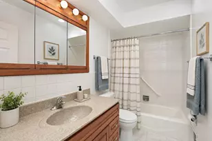 1008 Oxford Rd, Deerfield, IL 60015 - Photo 14