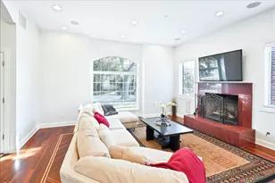 [Address not provided], Skokie, IL 60076 - Photo 18