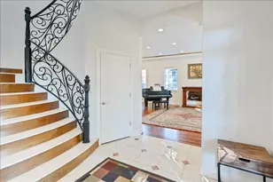 [Address not provided], Skokie, IL 60076 - Photo 6