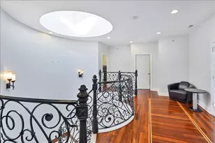 [Address not provided], Skokie, IL 60076 - Photo 8
