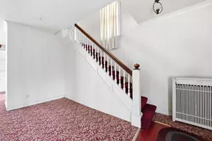 315 Richards St, Joliet, IL 60433 - Photo 8