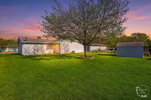 545 N Monroe Ave, Bradley, IL 60915 - Photo 22