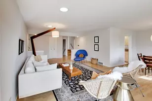 325 Dodge Ave, Evanston, IL 60202 - Photo 6