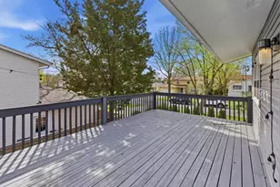 1065 N Smith St, Palatine, IL 60067 - Photo 36