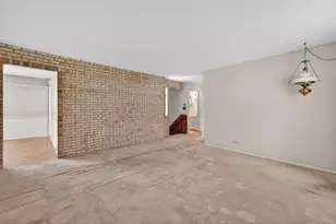 [Address not provided], Naperville, IL 60563 - Photo 4