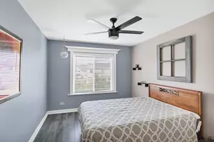 422 Westport Dr, Pingree Grove, IL 60140 - Photo 26