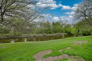 799 Brantwood Ave, Elk Grove Village, IL 60007 - Photo 16