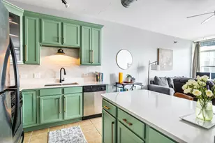 909 W Washington Blvd, Chicago, IL 60607 - Photo 4