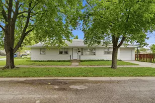3245 Halsted St, Steger, IL 60475 - Photo 2
