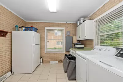 5301 Howard Avenue, Western Springs, IL 60558 - Photo 14