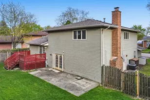 424 Assembly Dr, Bolingbrook, IL 60440 - Photo 44