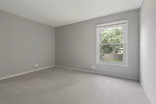 135 Encina Dr, Naperville, IL 60540 - Photo 12