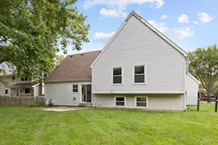 135 Encina Dr, Naperville, IL 60540 - Photo 22