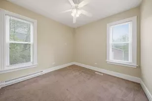 143 S Liberty St, Elgin, IL 60120 - Photo 14
