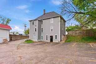143 S Liberty St, Elgin, IL 60120 - Photo 2