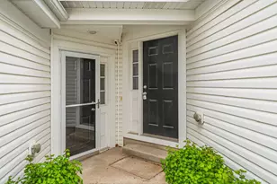 28088 W Niagara St, Lakemoor, IL 60051 - Photo 4