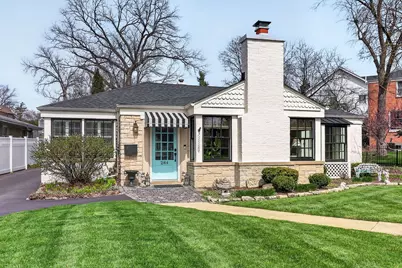284 Chesterfield Avenue, Glen Ellyn, IL 60137 - Photo 1