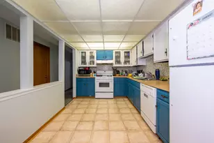 5116 W 122nd St, Alsip, IL 60803 - Photo 8