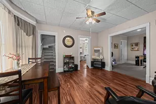 505 E Main St, Morrison, IL 61270 - Photo 8
