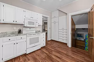 505 E Main St, Morrison, IL 61270 - Photo 16