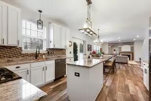 658 N Silver Leaf Ln, Round Lake, IL 60073 - Photo 12