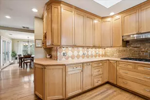 346 Crescent Dr, Lake Bluff, IL 60044 - Photo 16