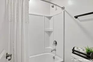1127 Williamsbury Dr, Crystal Lake, IL 60012 - Photo 26