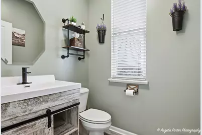 1127 Williamsbury Drive, Crystal Lake, IL 60012 - Photo 16