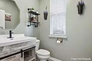 1127 Williamsbury Dr, Crystal Lake, IL 60012 - Photo 16