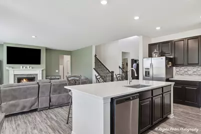 1127 Williamsbury Drive, Crystal Lake, IL 60012 - Photo 12