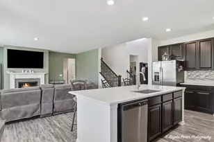 1127 Williamsbury Dr, Crystal Lake, IL 60012 - Photo 12