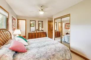 1036 Clark Ln, Des Plaines, IL 60016 - Photo 16