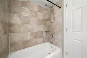 6040 W 79th St, Burbank, IL 60459 - Photo 18