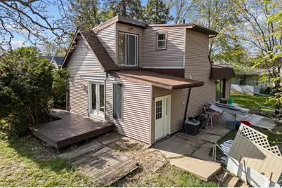 2416 7th Street, Moline, IL 61265 - Photo 4
