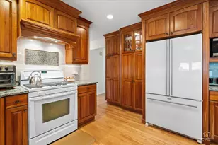 2025 Ivy Ct, Schaumburg, IL 60194 - Photo 16