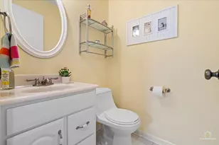 2025 Ivy Ct, Schaumburg, IL 60194 - Photo 20