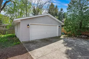 404 Morton St, Batavia, IL 60510 - Photo 28