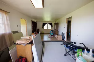 3743 S 8500E Rd, Saint Anne, IL 60964 - Photo 36
